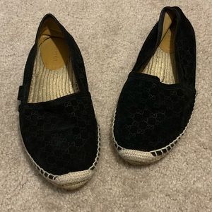 Black suede Gucci espadrilles